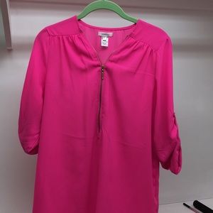Pink Top with Zipper 🌺🌺